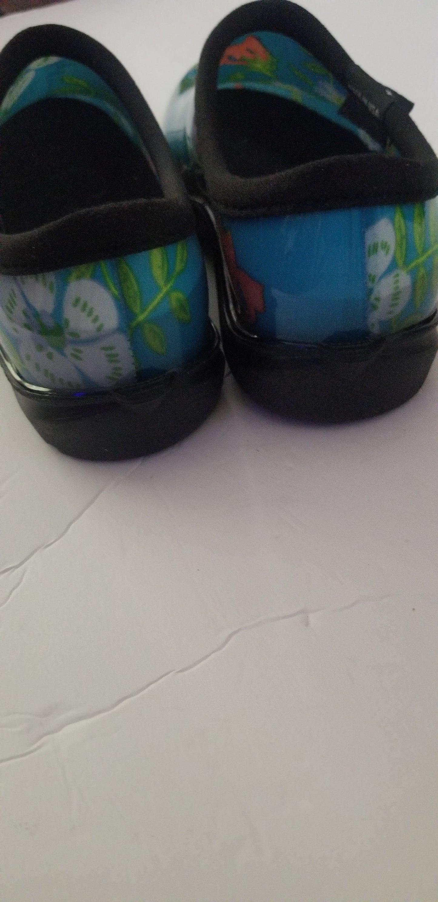 Sloggers women's rain and garden shoes sz 6
