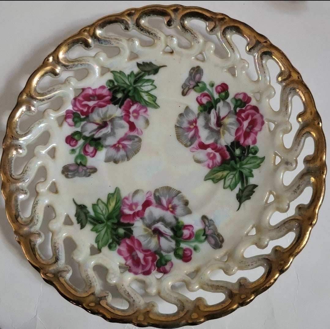 Royal Sealy tea cup and saucer Lusterware made in Japan