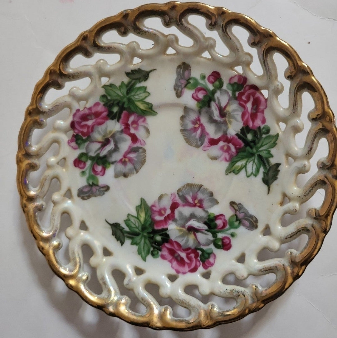 Royal Sealy tea cup and saucer Lusterware made in Japan