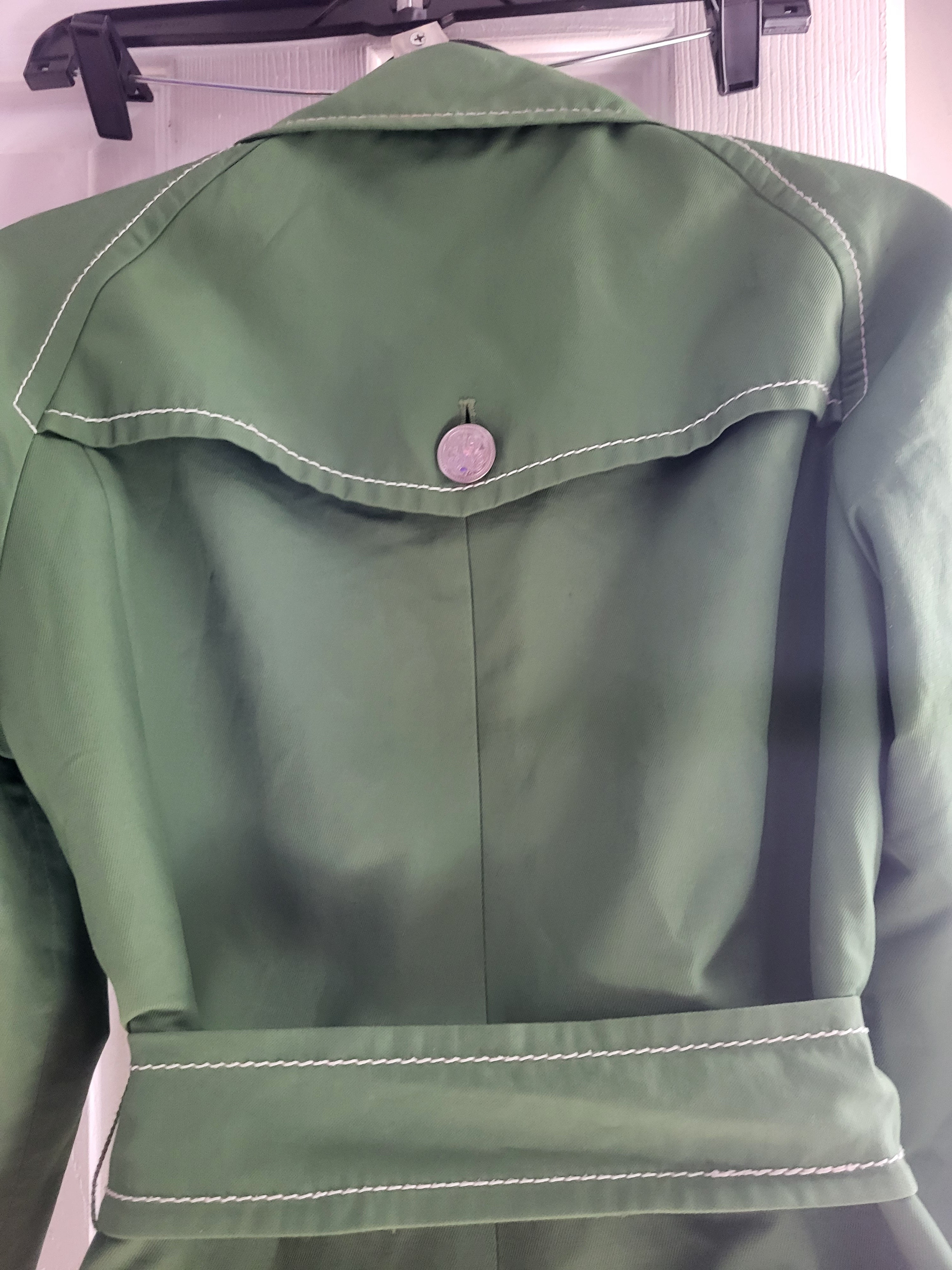 Ann Taylor LOFT women's coat green silver hardware belt size 2