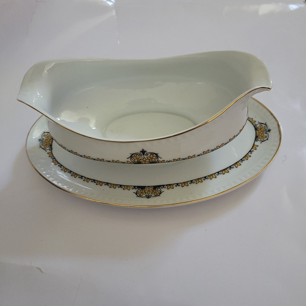 Silesia gravy boat floral pattern