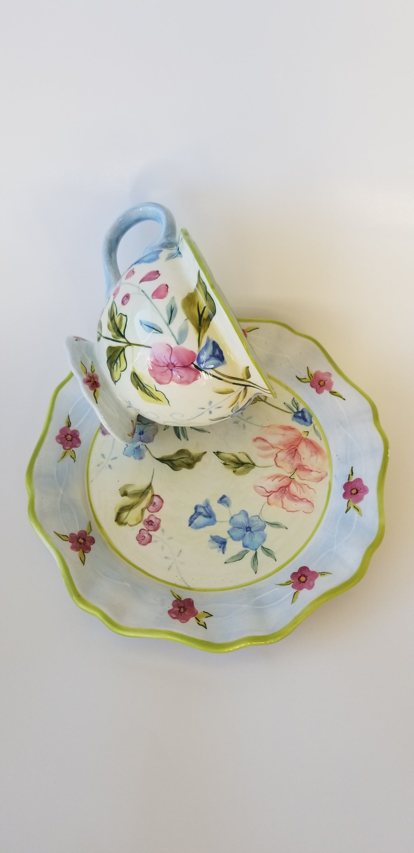 Tracy Porter tea cup and saucer floral